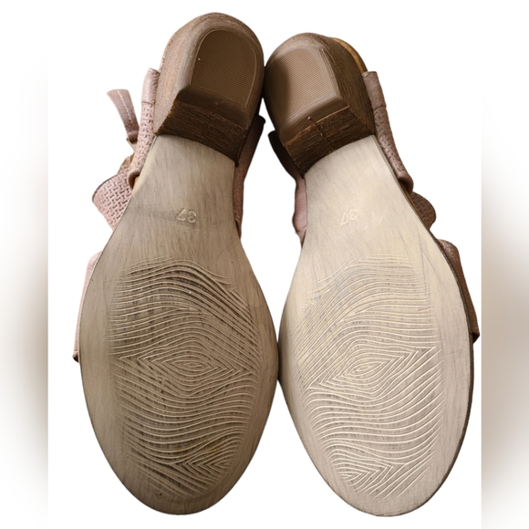 MIZ MOOZ | LEATHER BUCKLE SANDALS | SIZE 37 [6.5 - 7] - Picture 11 of 14
